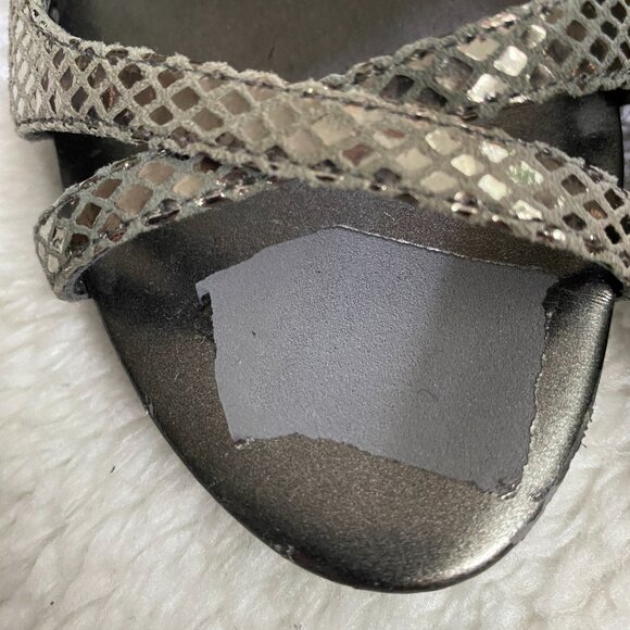 Vintage Guess Metallic Silver Snake Print Strapy Heels - Picture 6 of 14